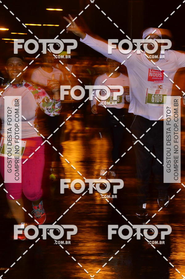 Buy your photos of the eventLuminous Run on Fotop