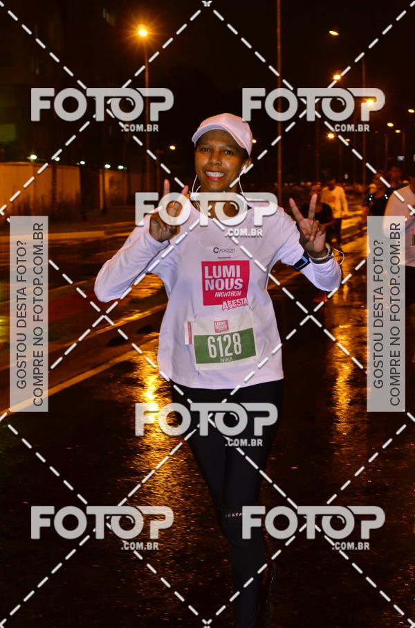 Buy your photos of the eventLuminous Run on Fotop