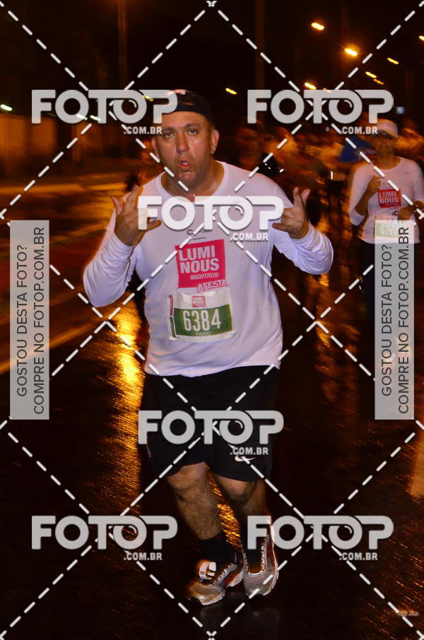 Buy your photos of the eventLuminous Run on Fotop