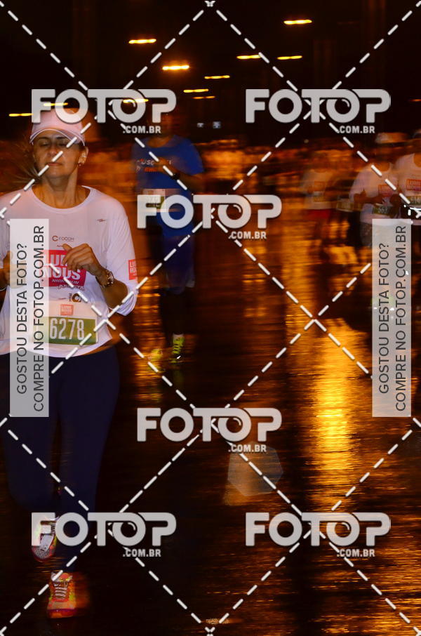 Buy your photos of the eventLuminous Run on Fotop