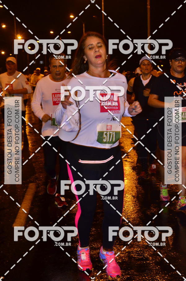 Buy your photos of the eventLuminous Run on Fotop