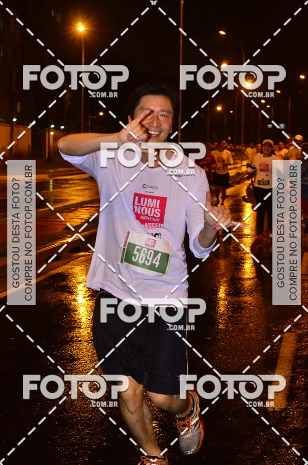 Buy your photos of the eventLuminous Run on Fotop