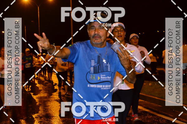 Buy your photos of the eventLuminous Run on Fotop