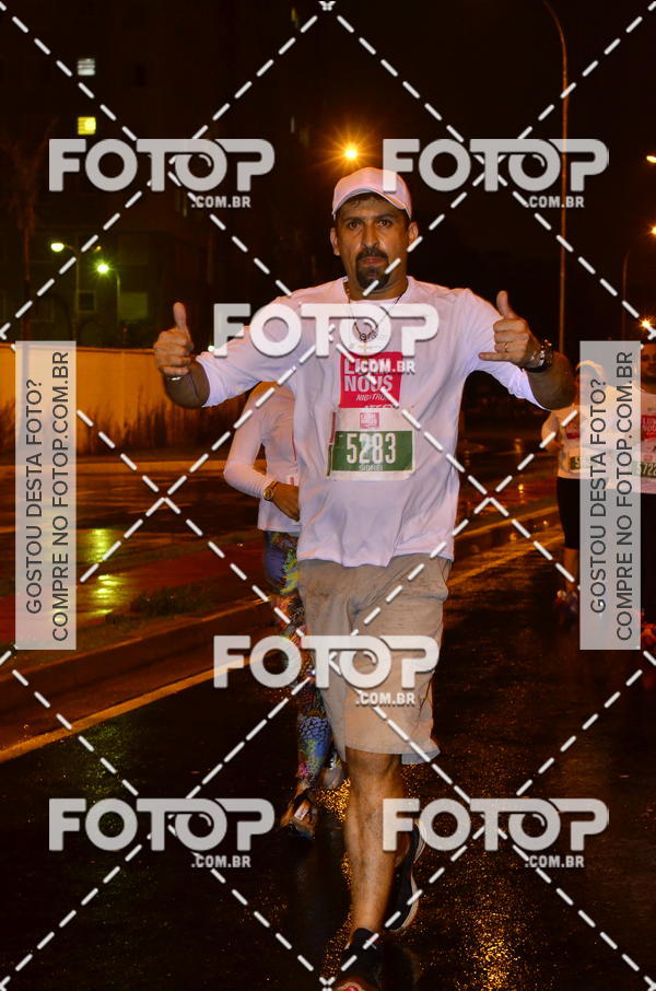 Buy your photos of the eventLuminous Run on Fotop