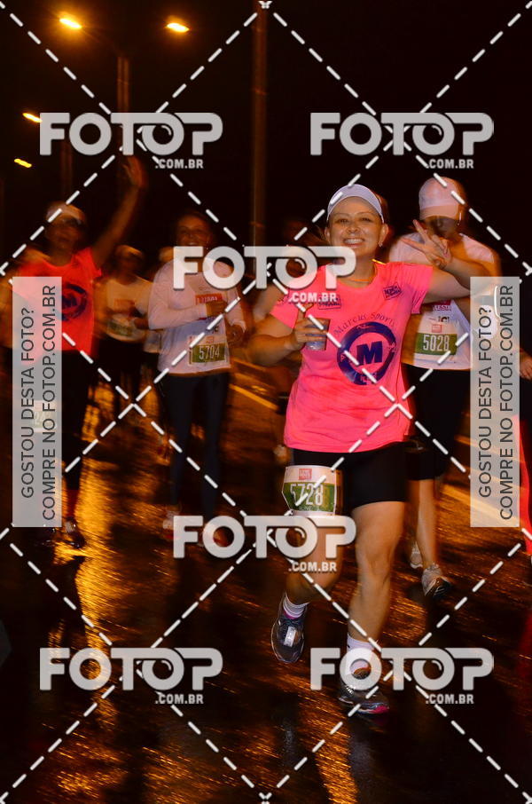 Buy your photos of the eventLuminous Run on Fotop