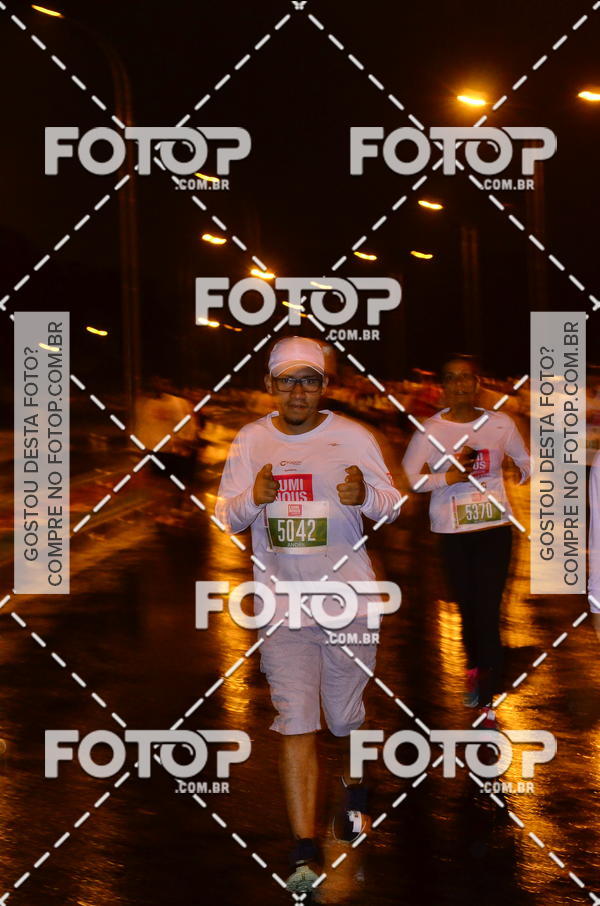 Buy your photos of the eventLuminous Run on Fotop
