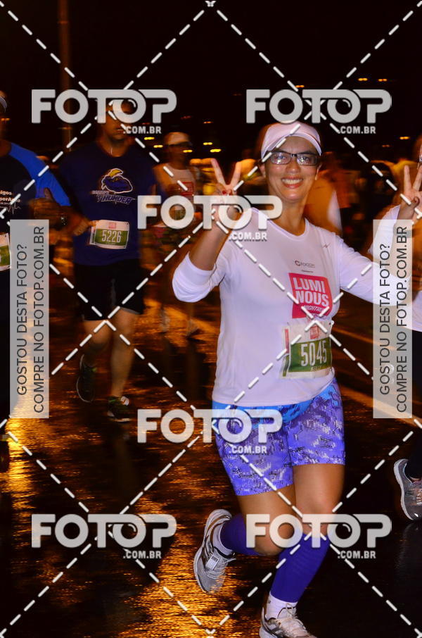Buy your photos of the eventLuminous Run on Fotop