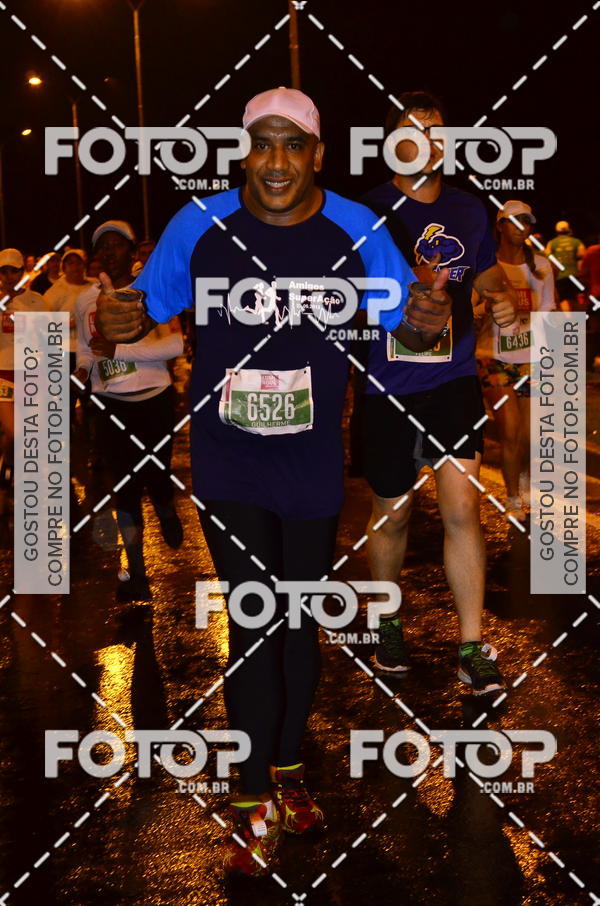 Buy your photos of the eventLuminous Run on Fotop