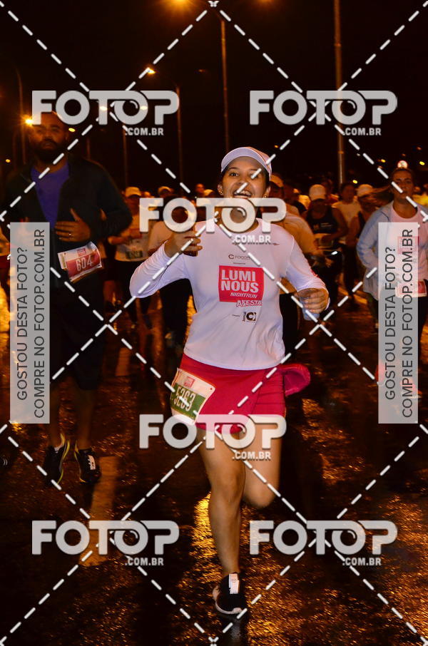 Buy your photos of the eventLuminous Run on Fotop