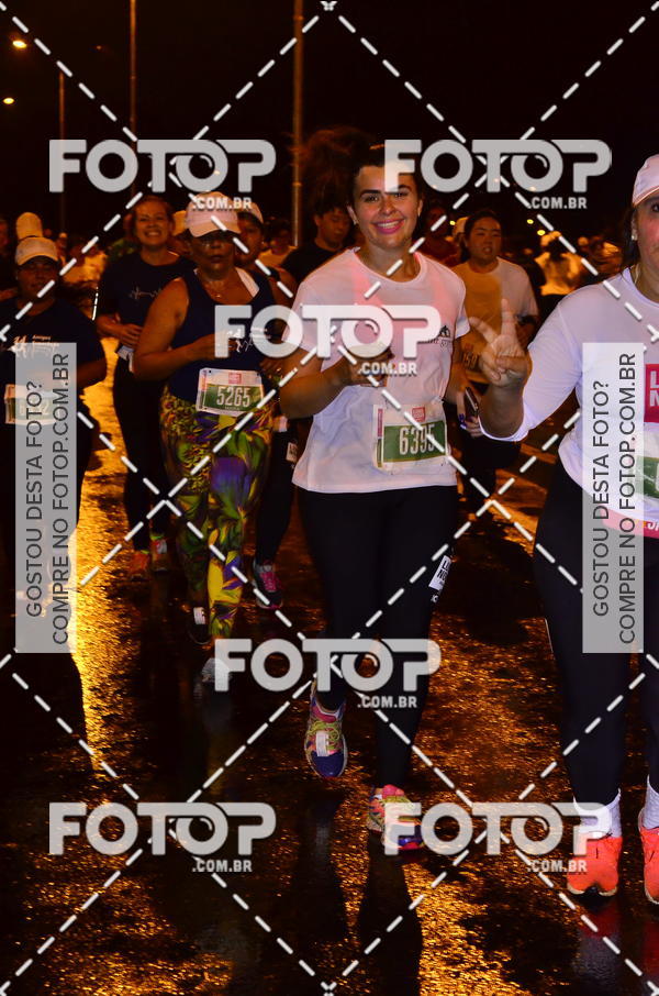 Buy your photos of the eventLuminous Run on Fotop