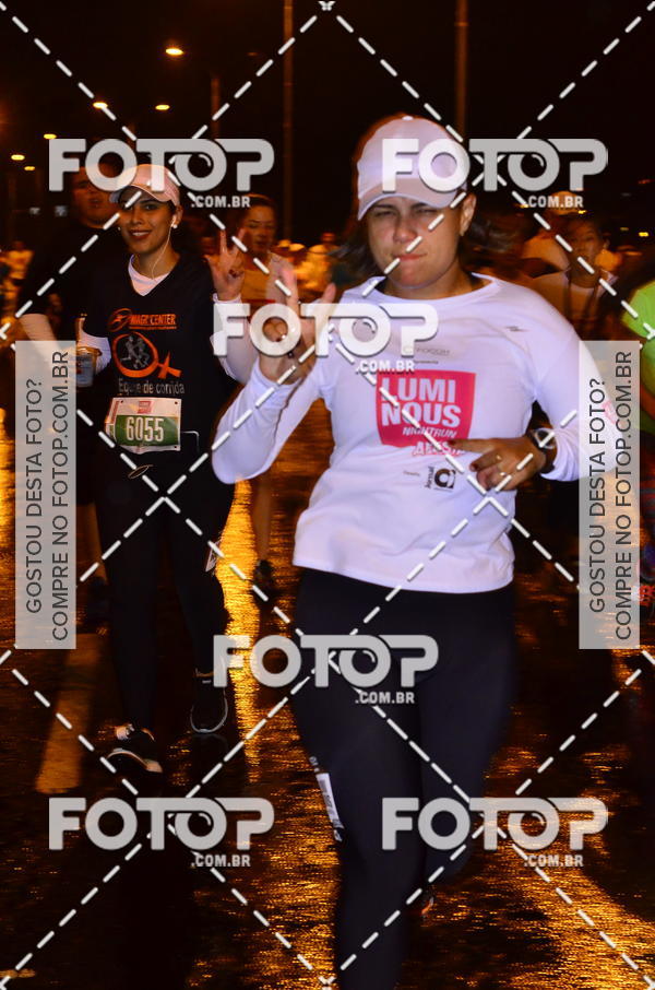 Buy your photos of the eventLuminous Run on Fotop