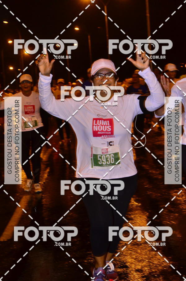 Buy your photos of the eventLuminous Run on Fotop