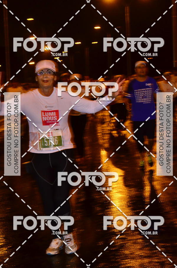 Buy your photos of the eventLuminous Run on Fotop