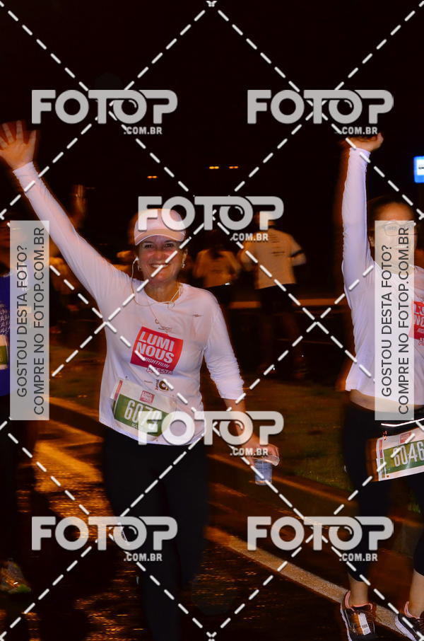Buy your photos of the eventLuminous Run on Fotop