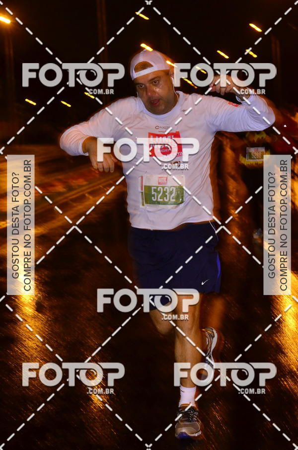 Buy your photos of the eventLuminous Run on Fotop
