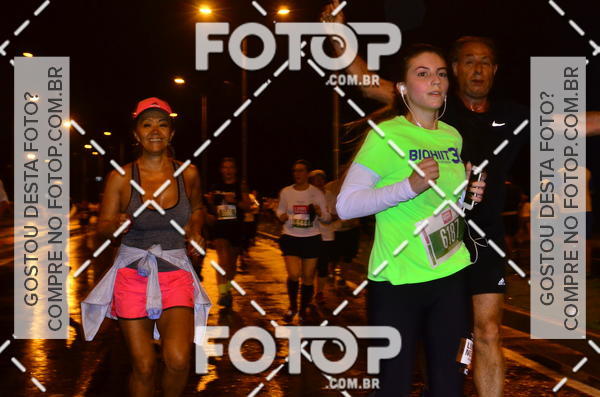 Buy your photos of the eventLuminous Run on Fotop