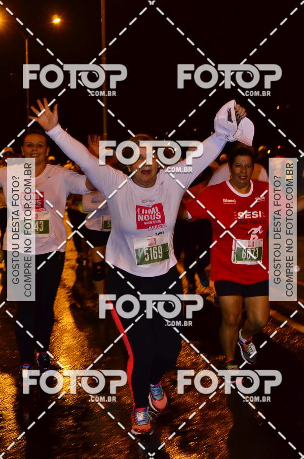 Buy your photos of the eventLuminous Run on Fotop