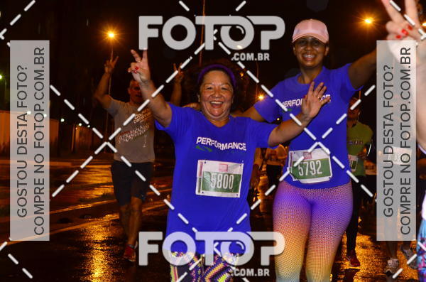 Buy your photos of the eventLuminous Run on Fotop