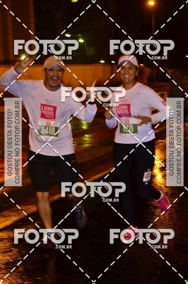 Buy your photos of the eventLuminous Run on Fotop