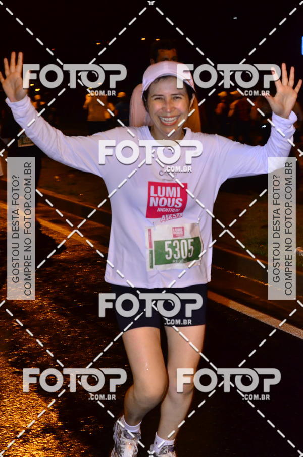 Buy your photos of the eventLuminous Run on Fotop