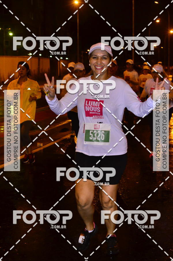 Buy your photos of the eventLuminous Run on Fotop
