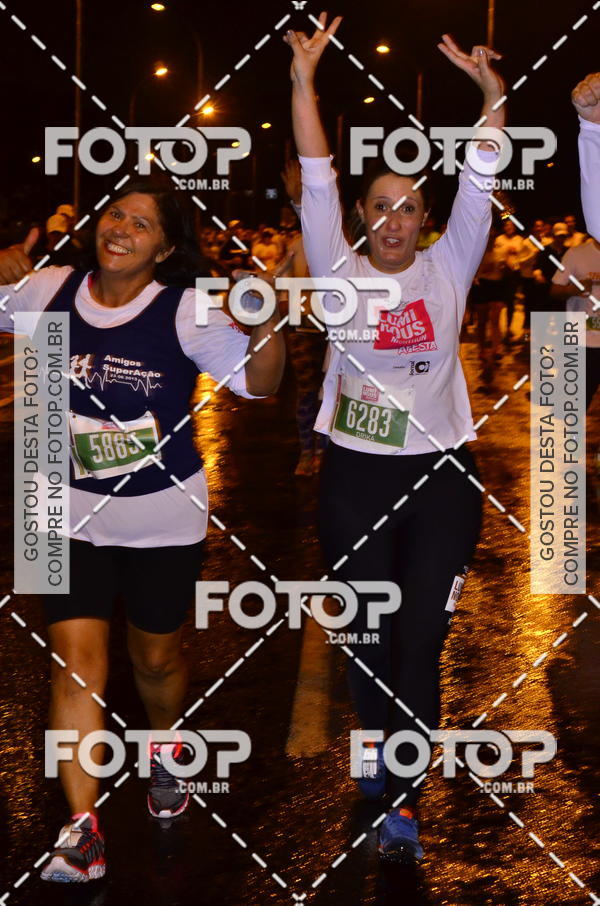 Buy your photos of the eventLuminous Run on Fotop