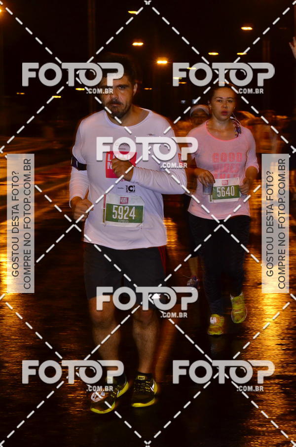 Buy your photos of the eventLuminous Run on Fotop