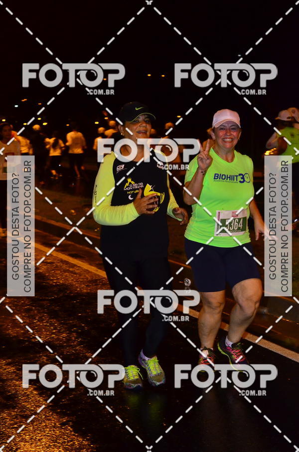 Buy your photos of the eventLuminous Run on Fotop