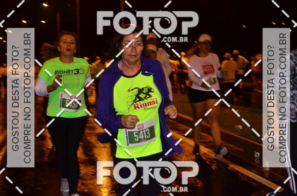 Buy your photos of the eventLuminous Run on Fotop