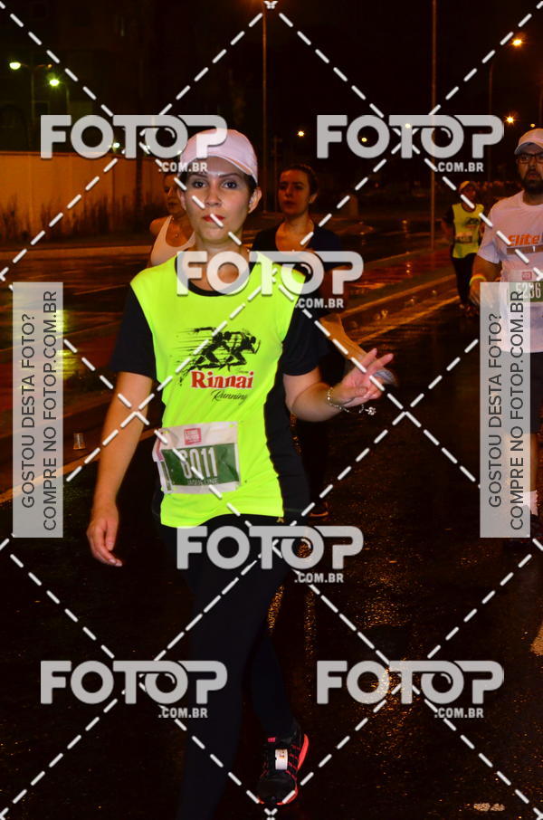 Buy your photos of the eventLuminous Run on Fotop