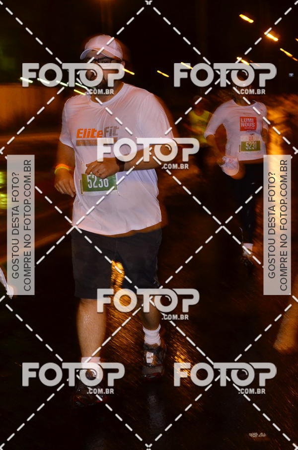 Buy your photos of the eventLuminous Run on Fotop