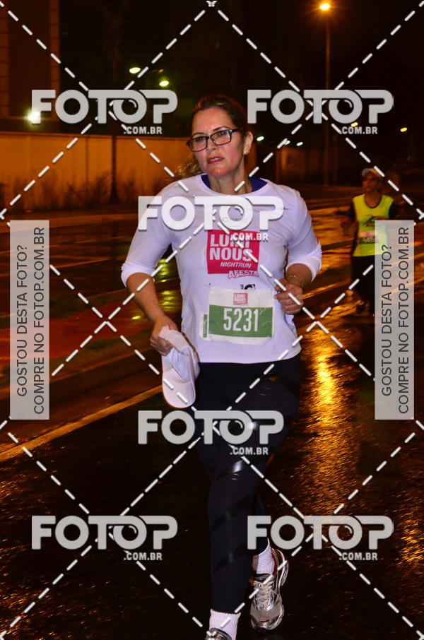 Buy your photos of the eventLuminous Run on Fotop