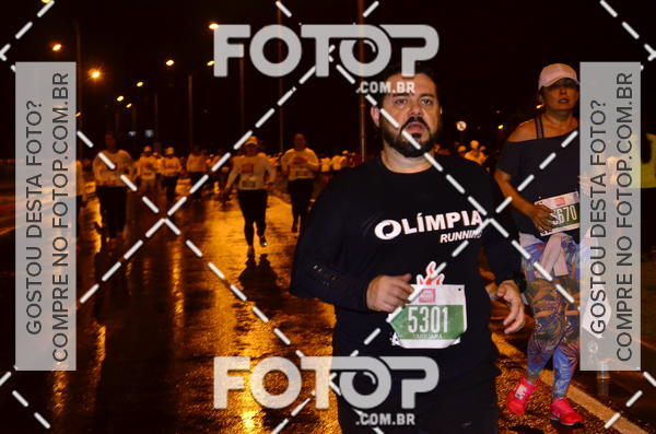 Buy your photos of the eventLuminous Run on Fotop