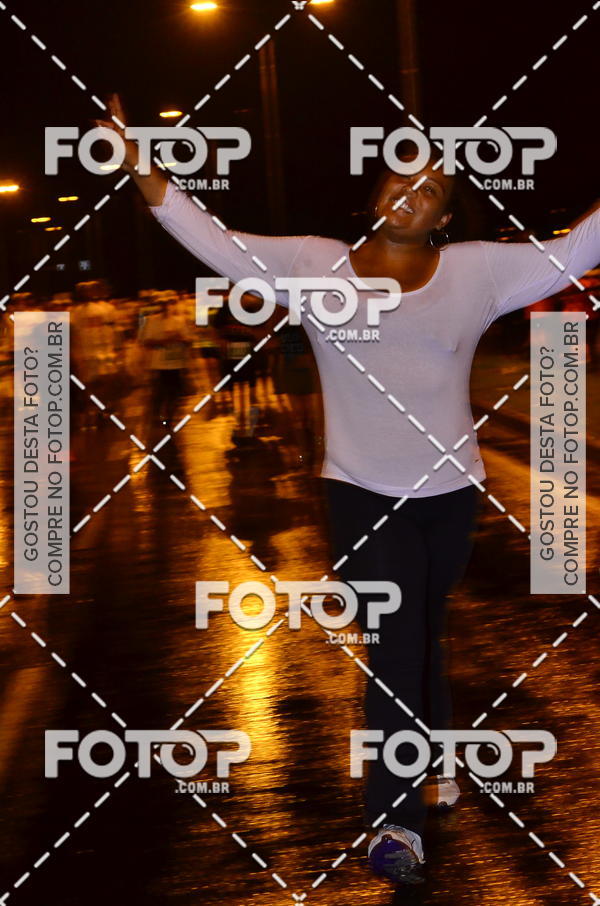 Buy your photos of the eventLuminous Run on Fotop