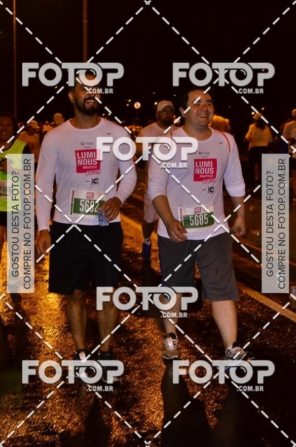 Buy your photos of the eventLuminous Run on Fotop