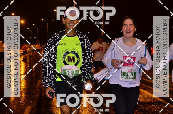 Buy your photos of the eventLuminous Run on Fotop