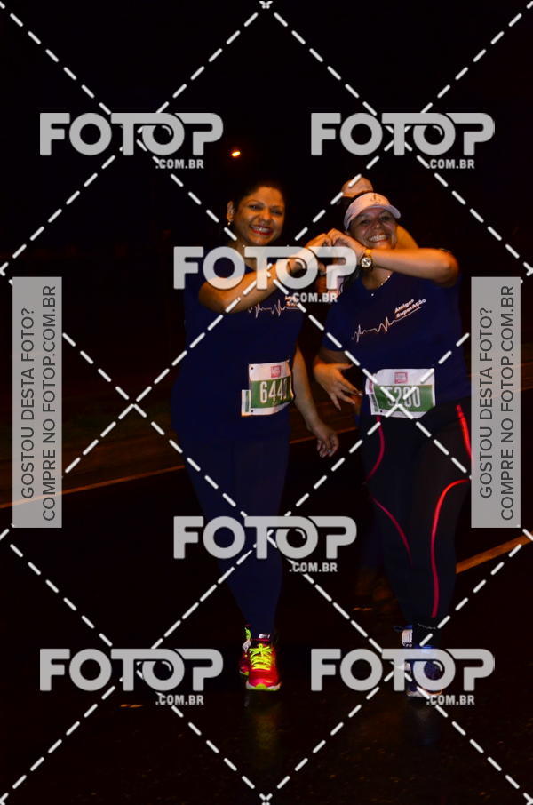 Buy your photos of the eventLuminous Run on Fotop
