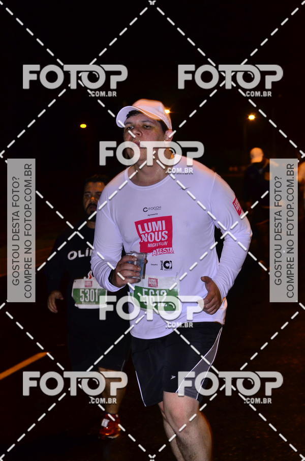 Buy your photos of the eventLuminous Run on Fotop