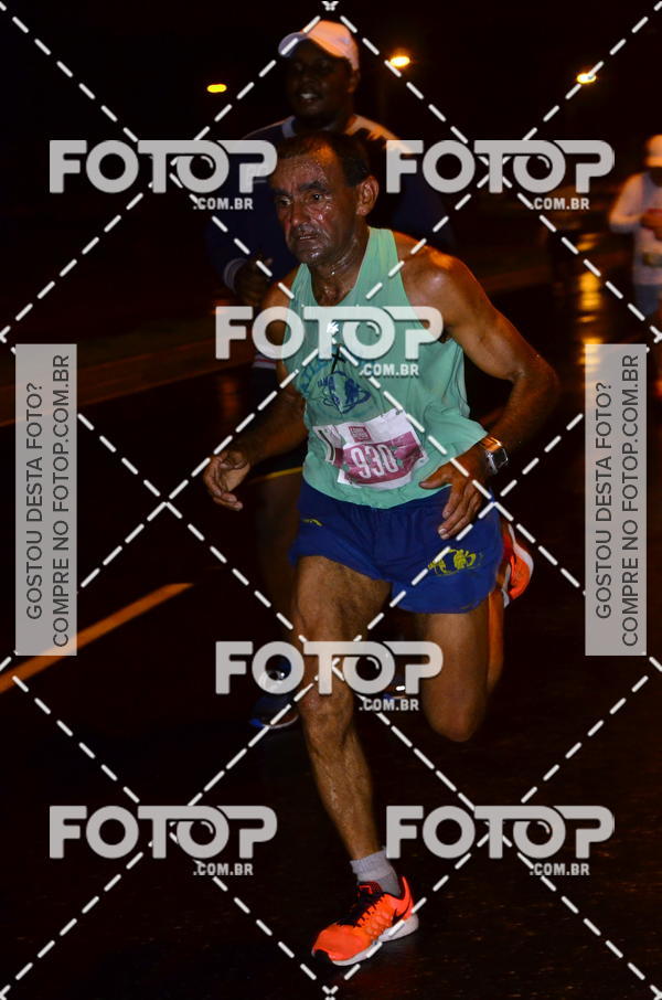 Buy your photos of the eventLuminous Run on Fotop