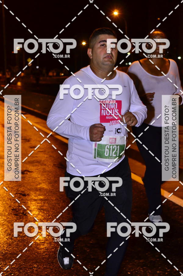 Buy your photos of the eventLuminous Run on Fotop