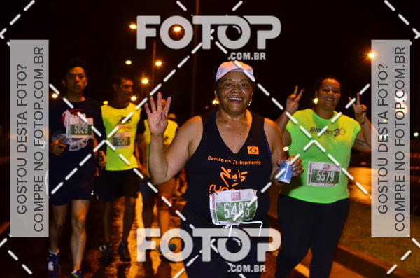 Buy your photos of the eventLuminous Run on Fotop