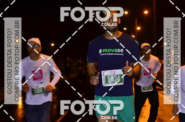 Buy your photos of the eventLuminous Run on Fotop