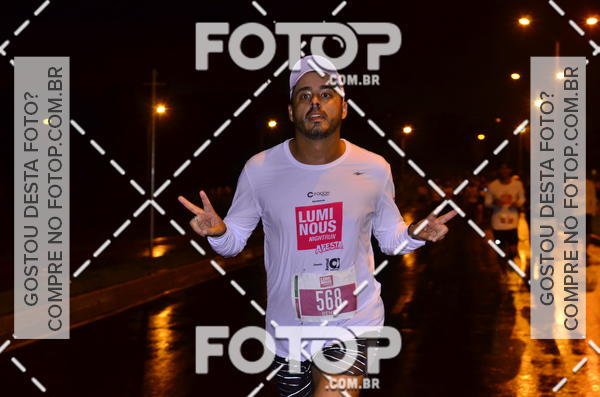 Buy your photos of the eventLuminous Run on Fotop