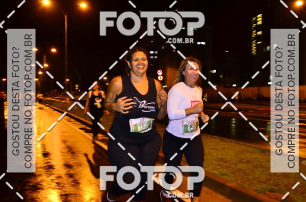 Buy your photos of the eventLuminous Run on Fotop