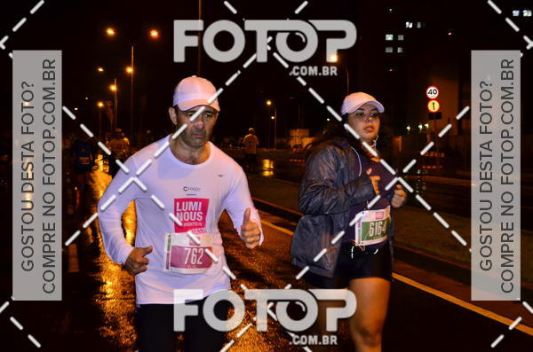 Buy your photos of the eventLuminous Run on Fotop
