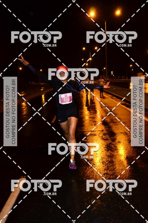 Buy your photos of the eventLuminous Run on Fotop