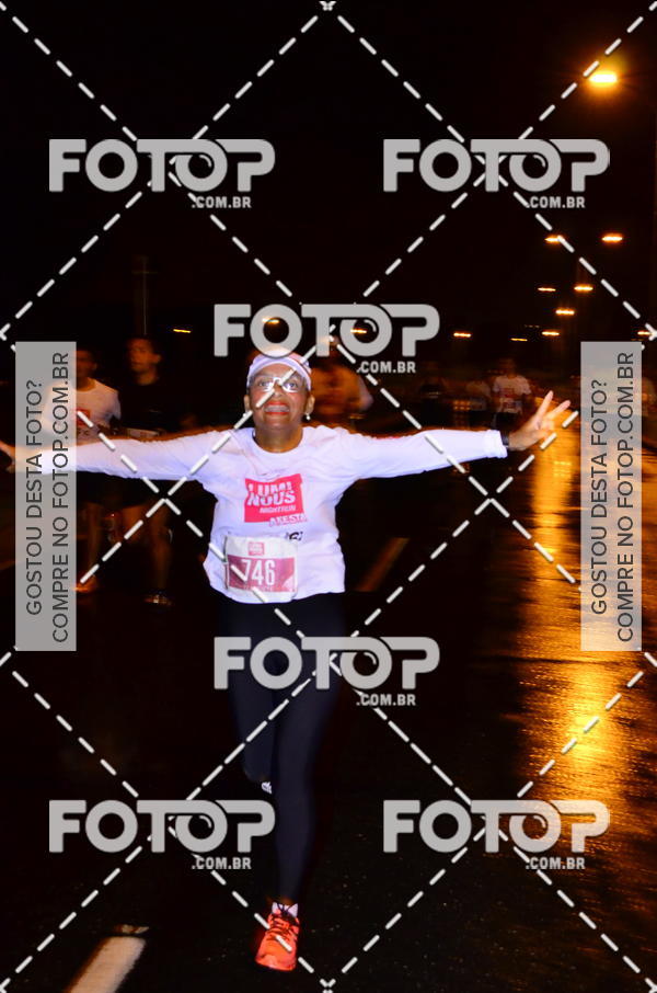 Buy your photos of the eventLuminous Run on Fotop