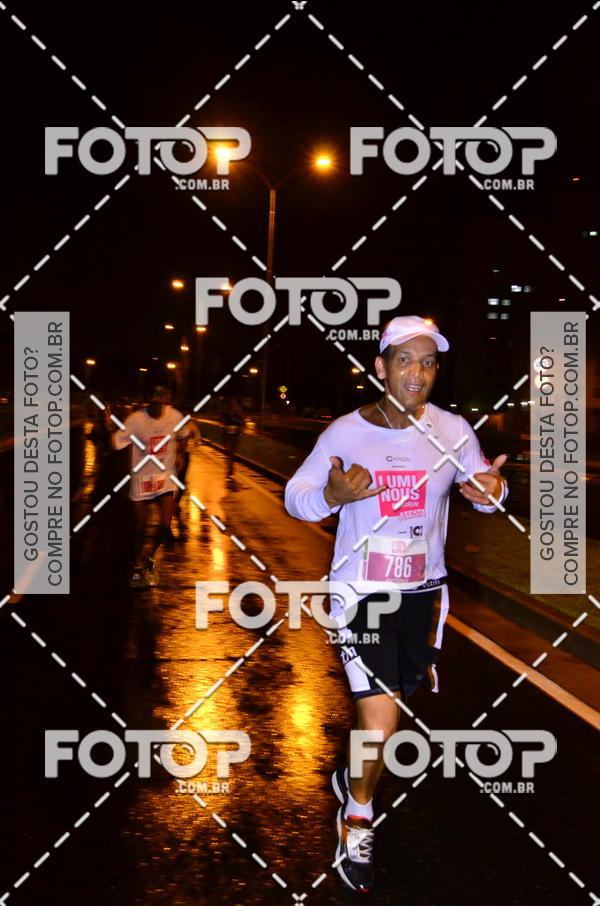 Buy your photos of the eventLuminous Run on Fotop