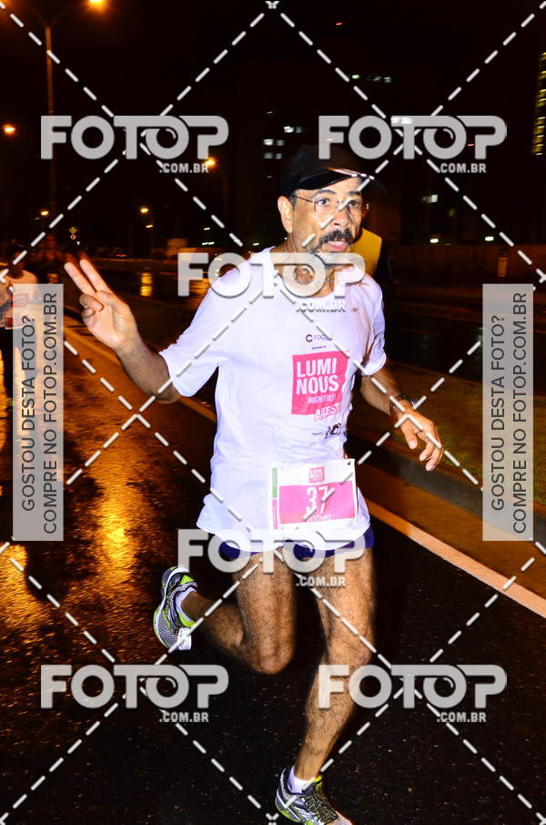 Buy your photos of the eventLuminous Run on Fotop
