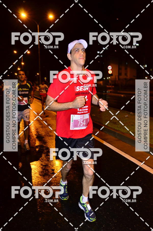 Buy your photos of the eventLuminous Run on Fotop